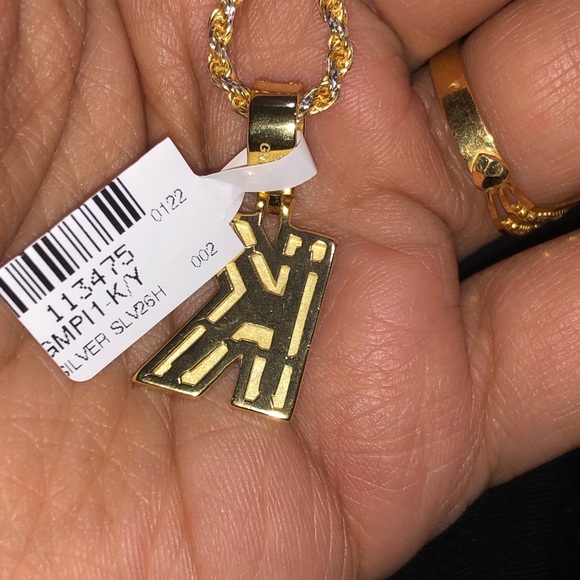 VVS clarity K initial pendant ,  Swarovski Crystal initial, name necklace charm - Picture 5 of 6